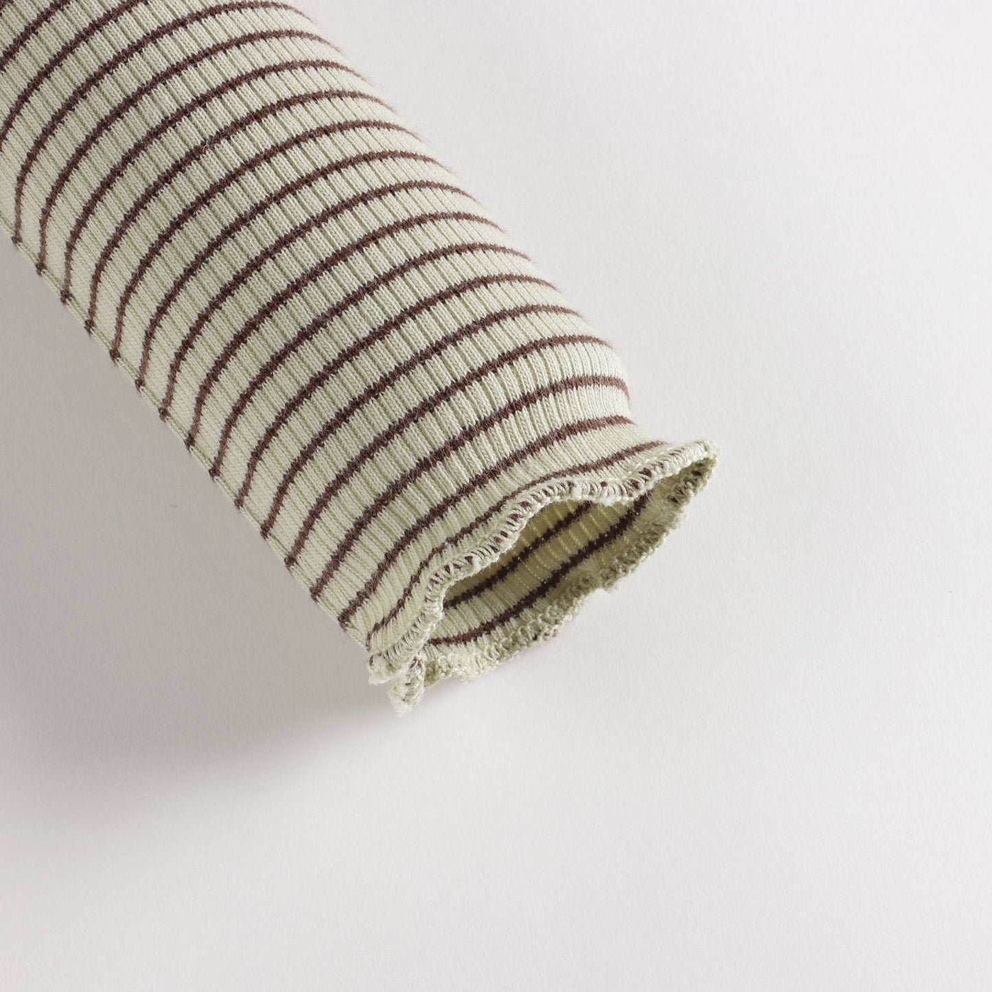 婴儿柠檬色条纹棉连体衣