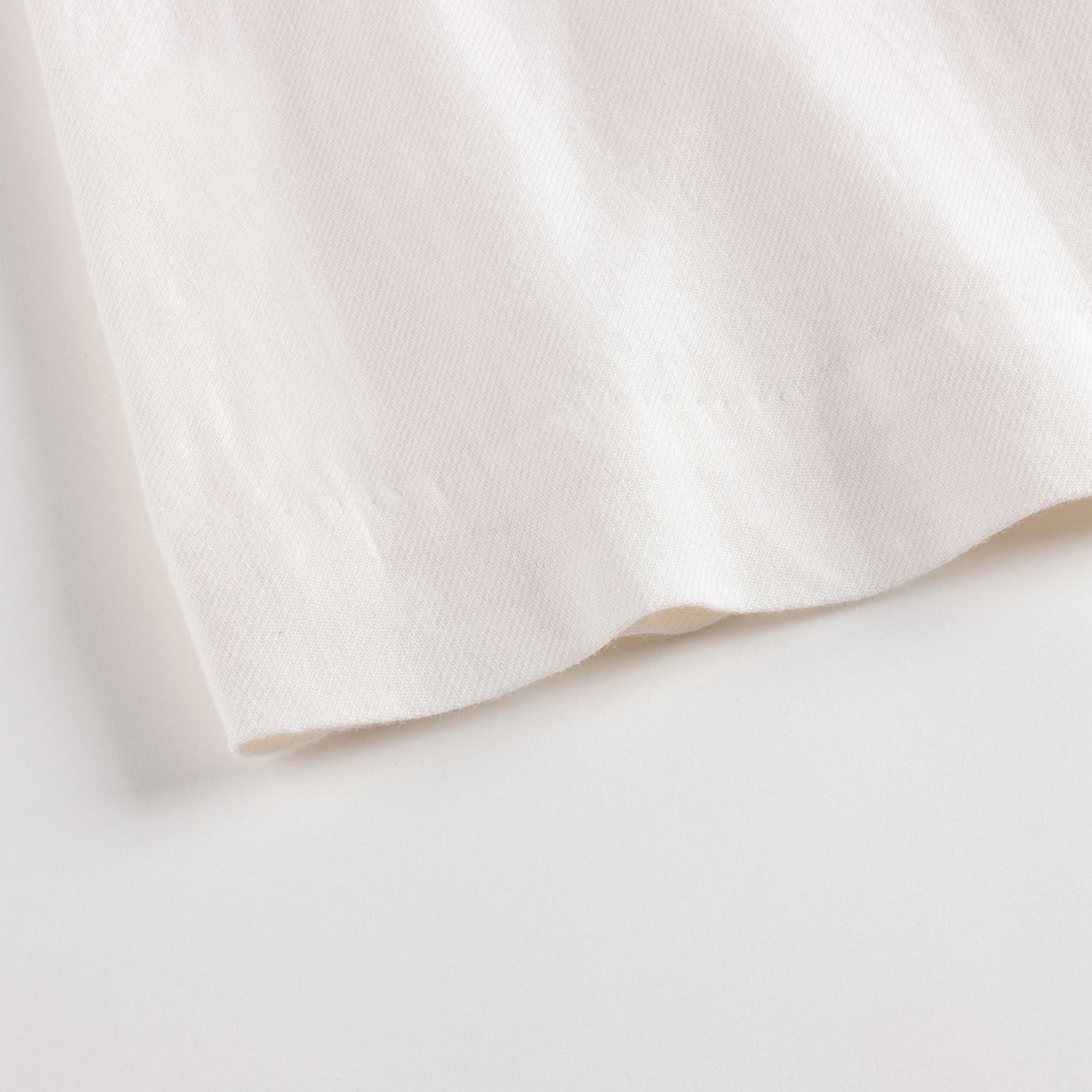 女婴浅粉色棉上衣