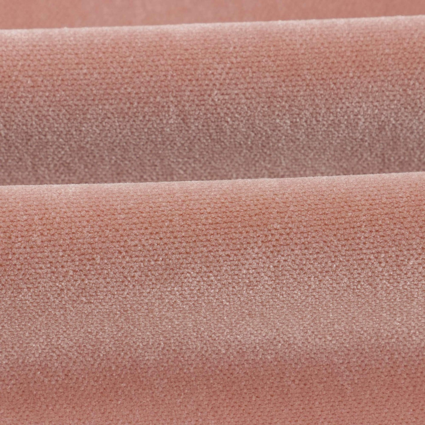 女婴粉色丝绒连衣裙