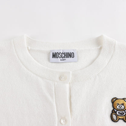 女婴白色针织开衫