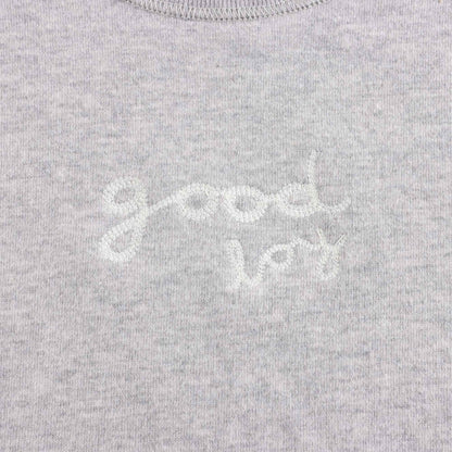 婴儿灰色棉套装