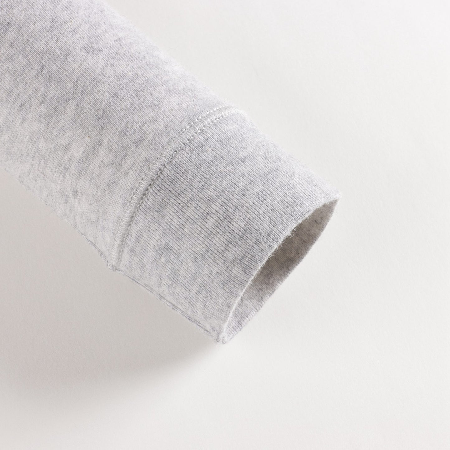 婴儿灰色棉套装