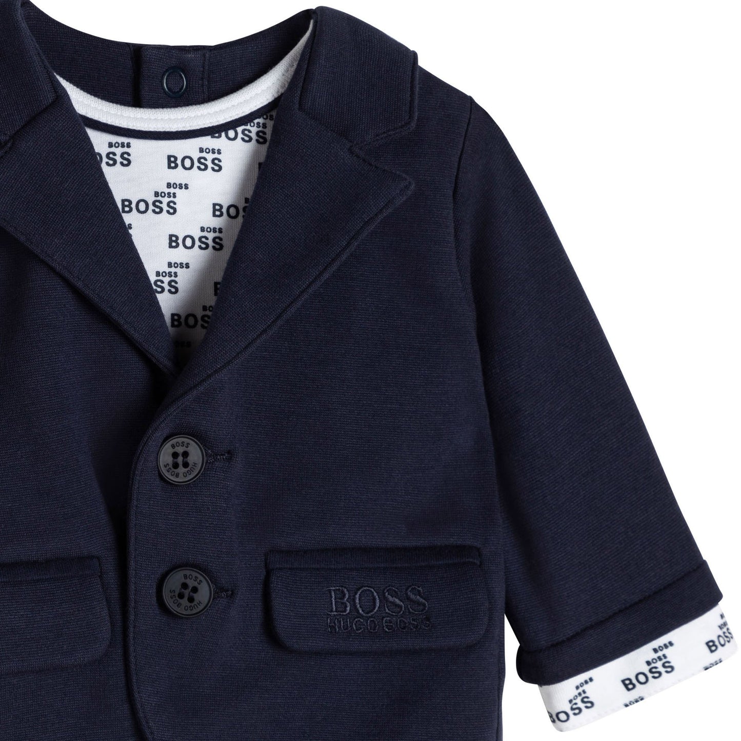 男婴蓝色连体衣