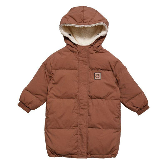 儿童深粉色羽绒外套