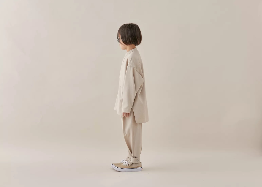 儿童米色长裤