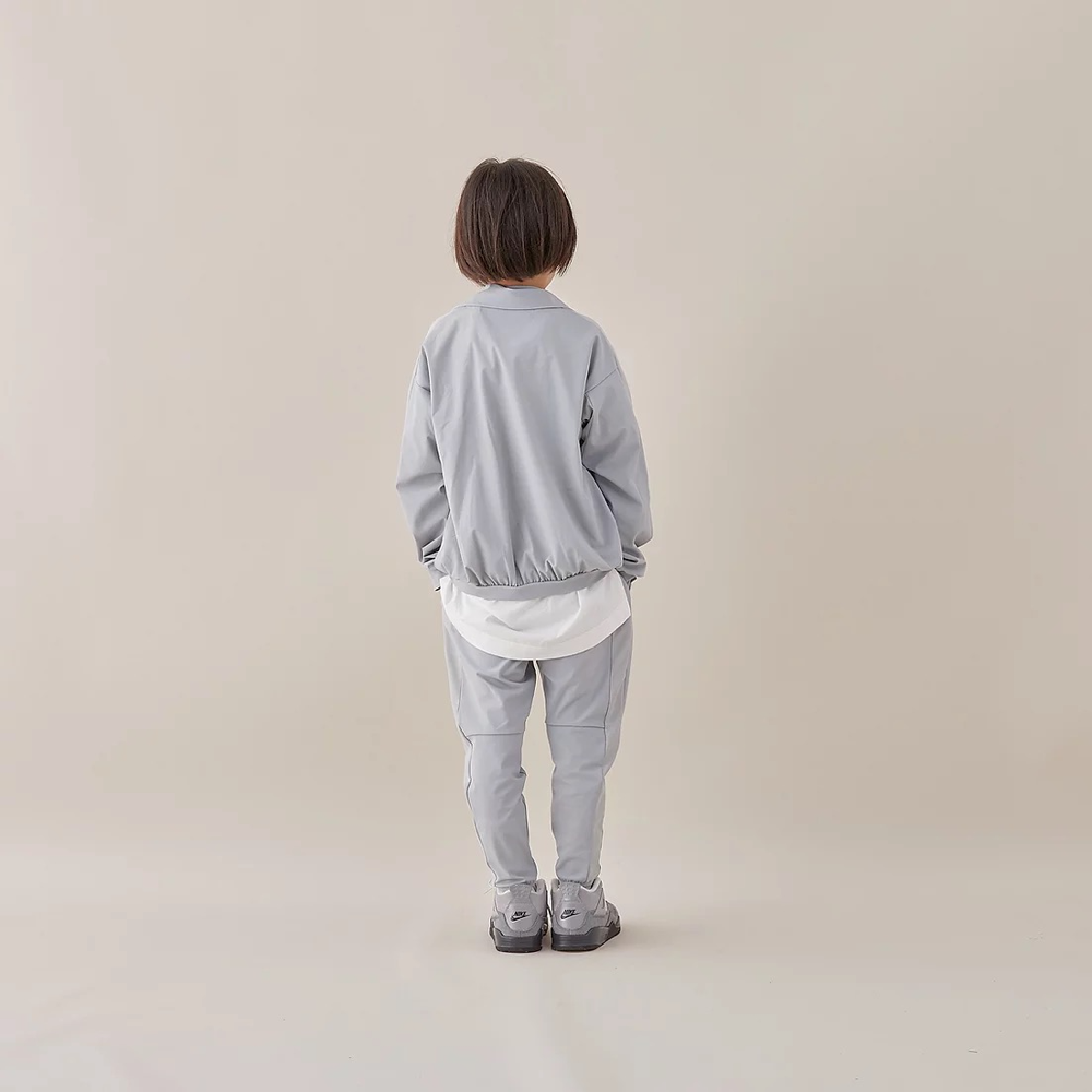 儿童灰色长裤