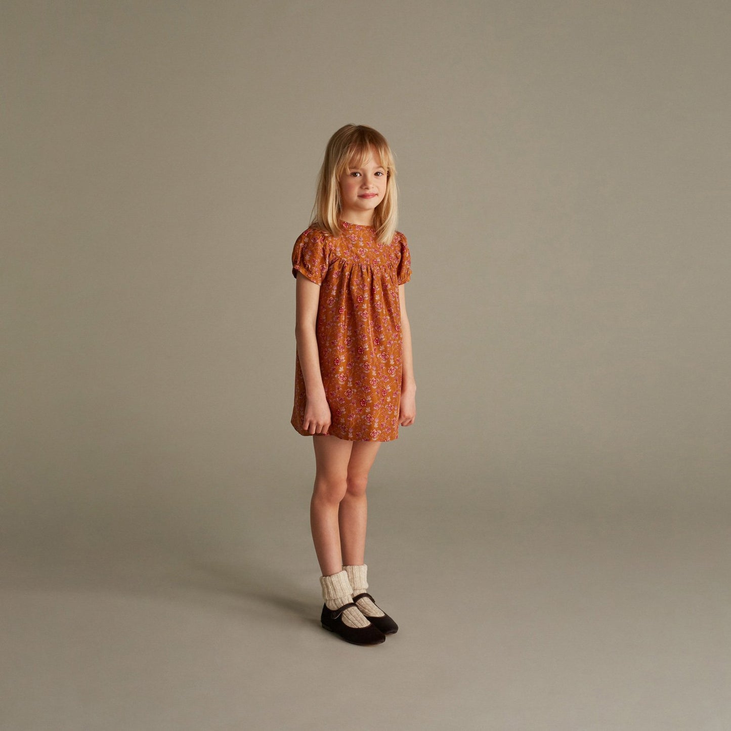 女童焦糖色碎花真丝连衣裙