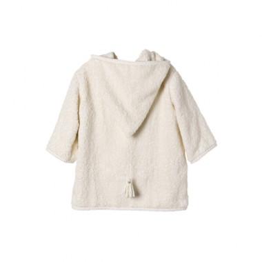 女童乳白色浴袍